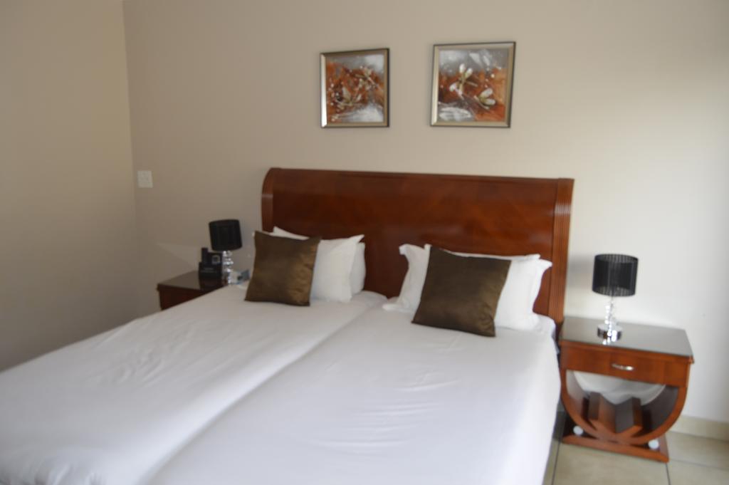 Lakeview Boutique Hotel & Conference Center Benoni Kültér fotó