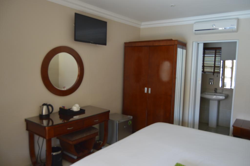 Lakeview Boutique Hotel & Conference Center Benoni Kültér fotó